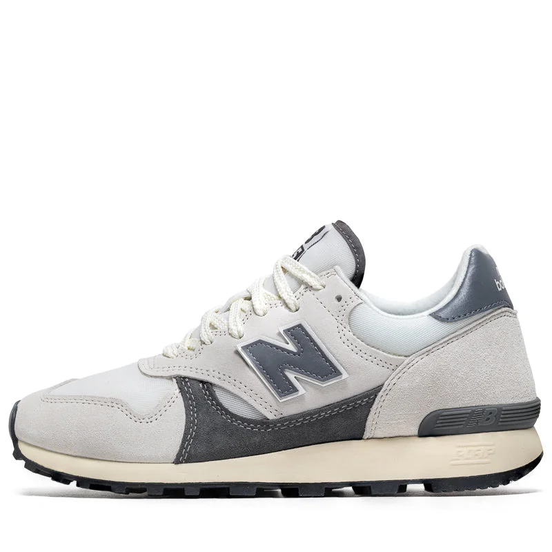 New Balance 475 - Sea Salt/Castlerock