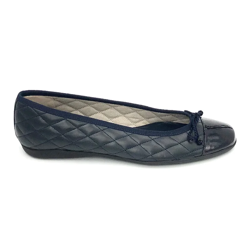 The Quilted Cap Toe Ballet in Navy