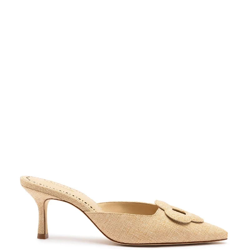 Flora Pump In Beige Raffia